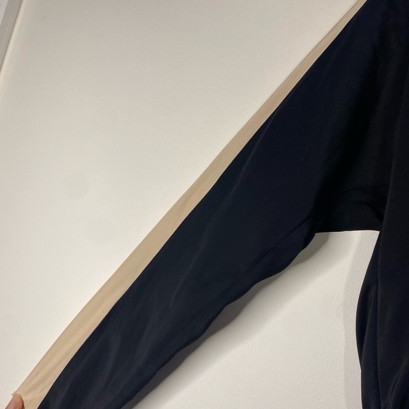 Parker Women's Black and Cream Silk V Neck Mini Dress Size Medium Classic Dressy - Picture 5 of 16